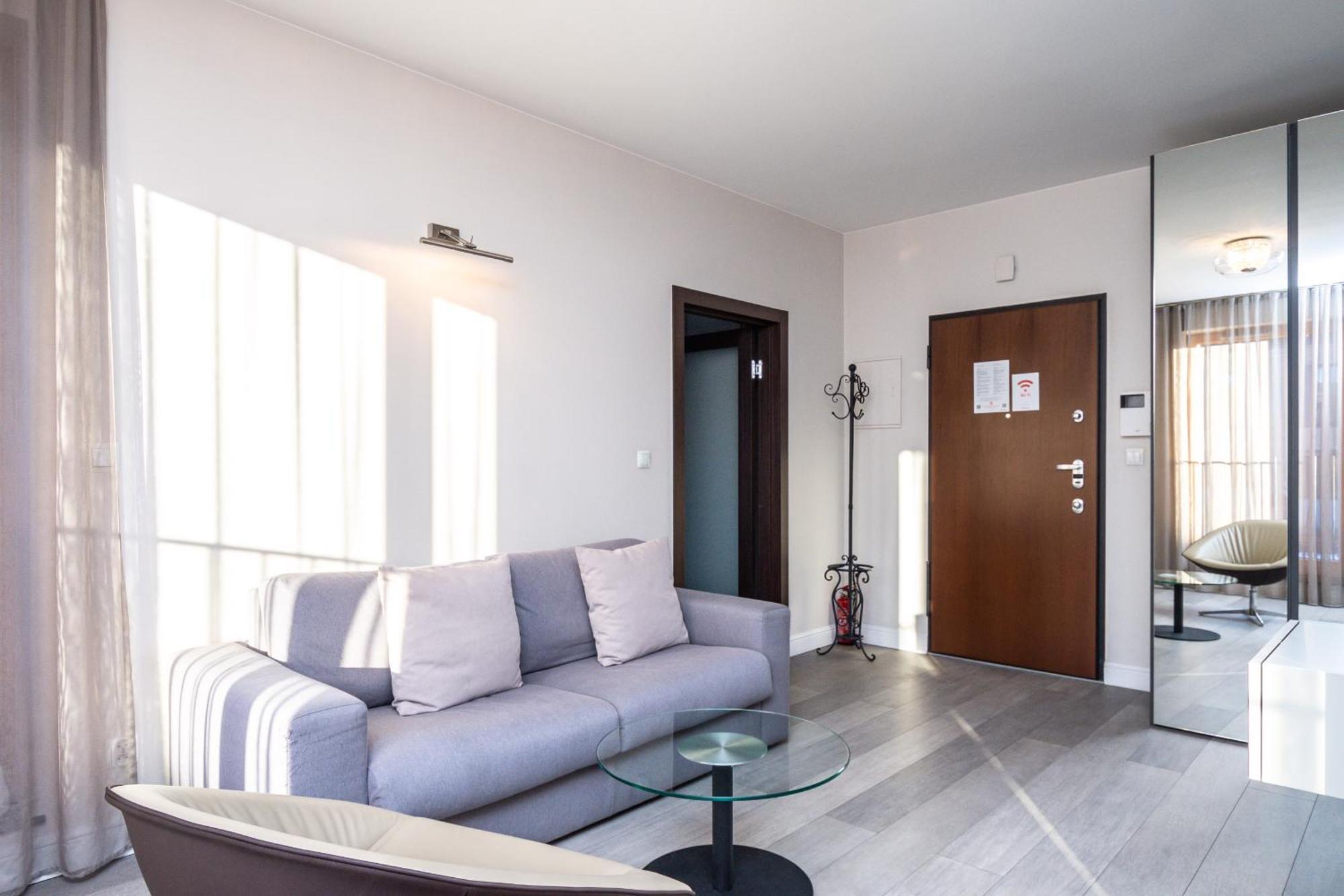 Rentplanet - Apartament Lubicz Cracovia Esterno foto