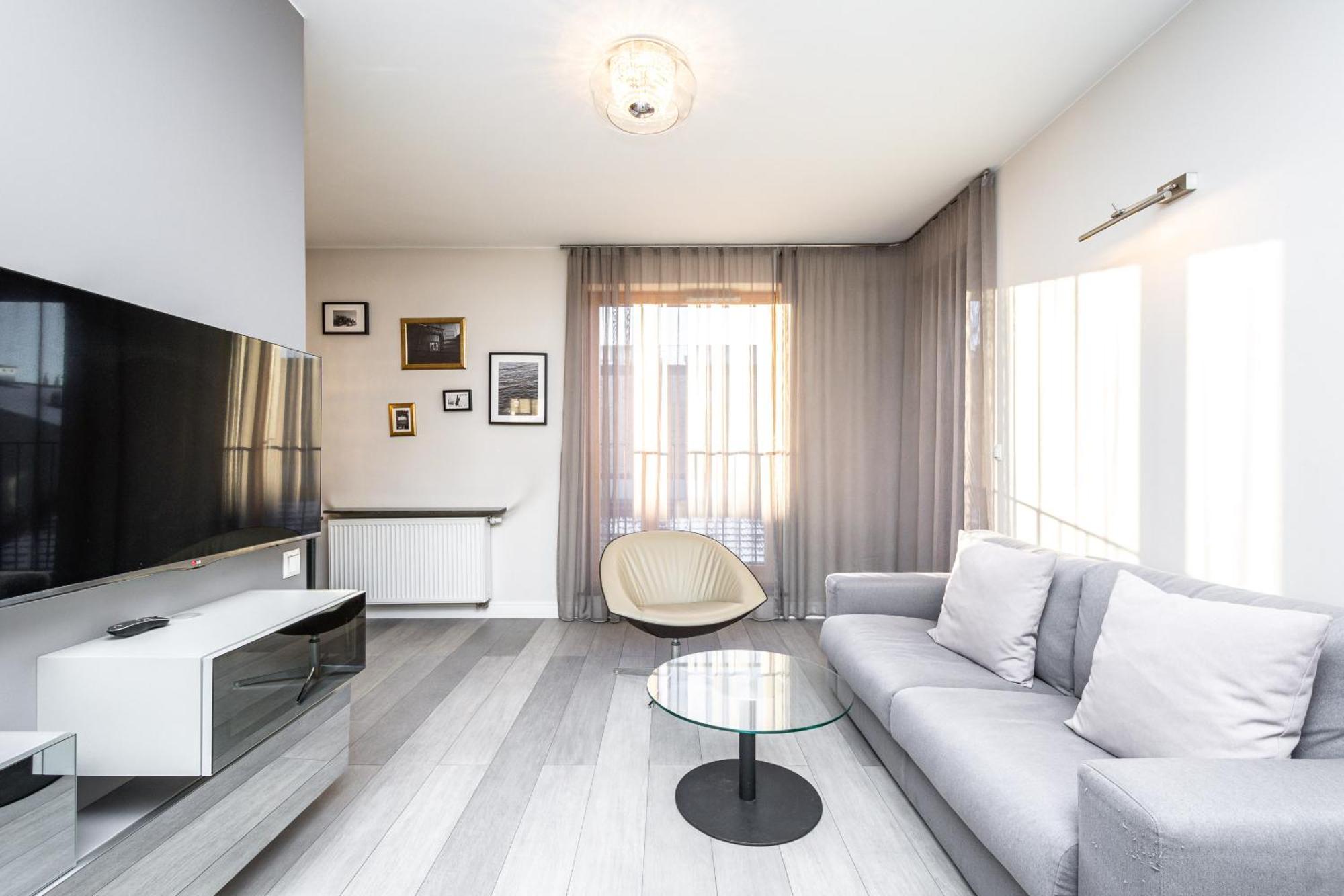 Rentplanet - Apartament Lubicz Cracovia Esterno foto